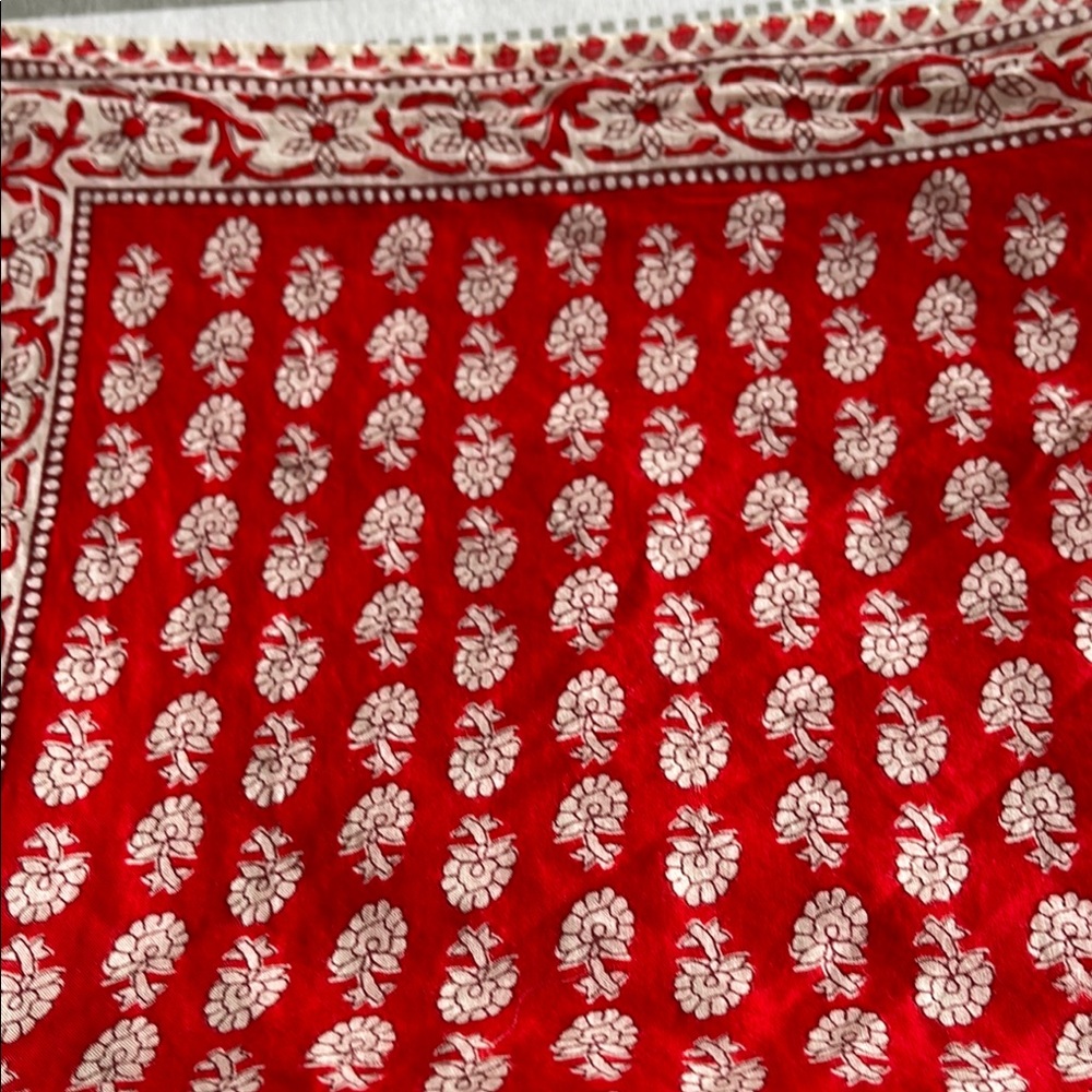 Red and White Floral Patterned Scarf